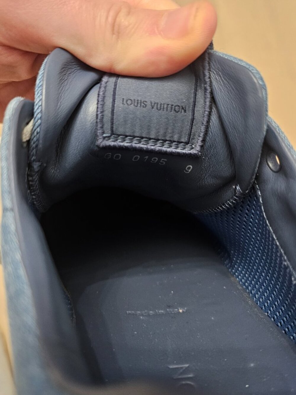 Louis Vuitton Run Away Sneakers Blue Monogram Denim Trainers Mens Size 9 LV - Picture 6 of 7